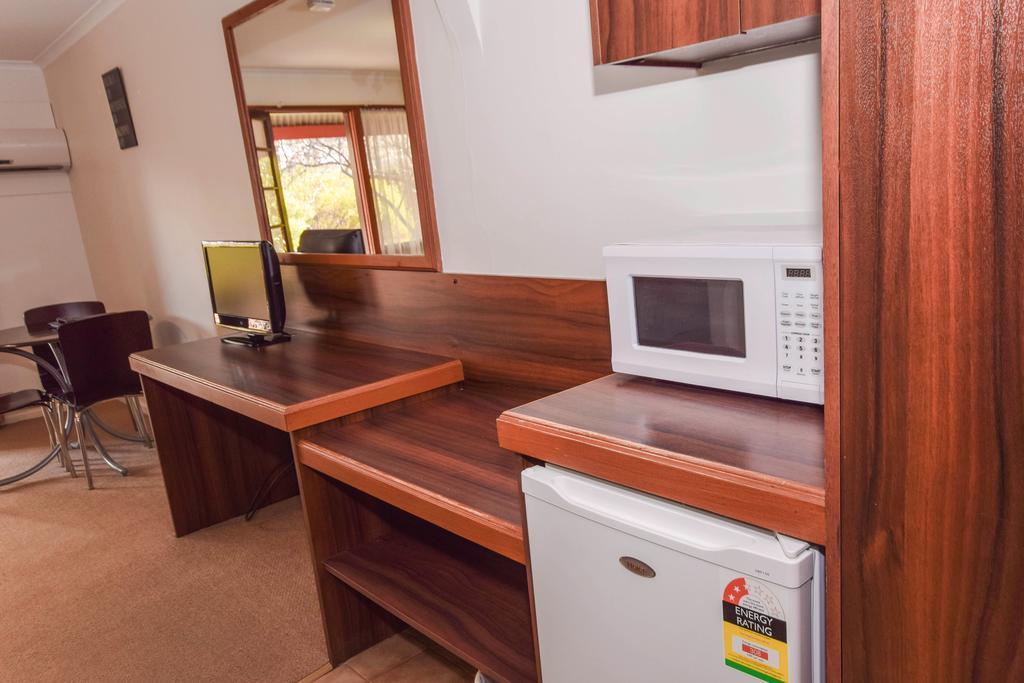 River Country Inn (Adults Only) Моама Номер фото