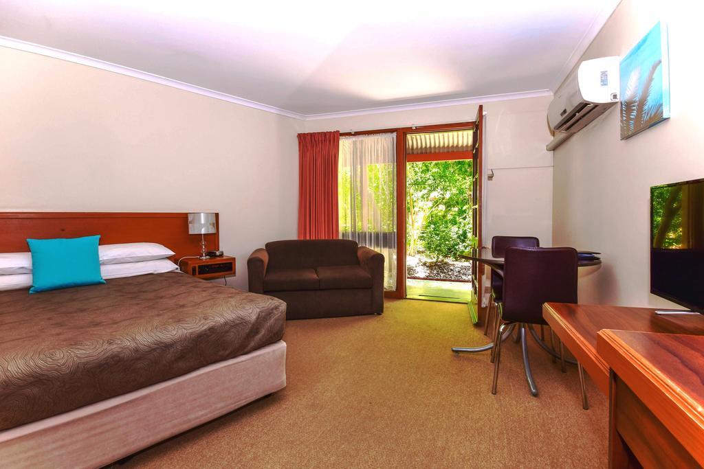 River Country Inn (Adults Only) Моама Екстер'єр фото