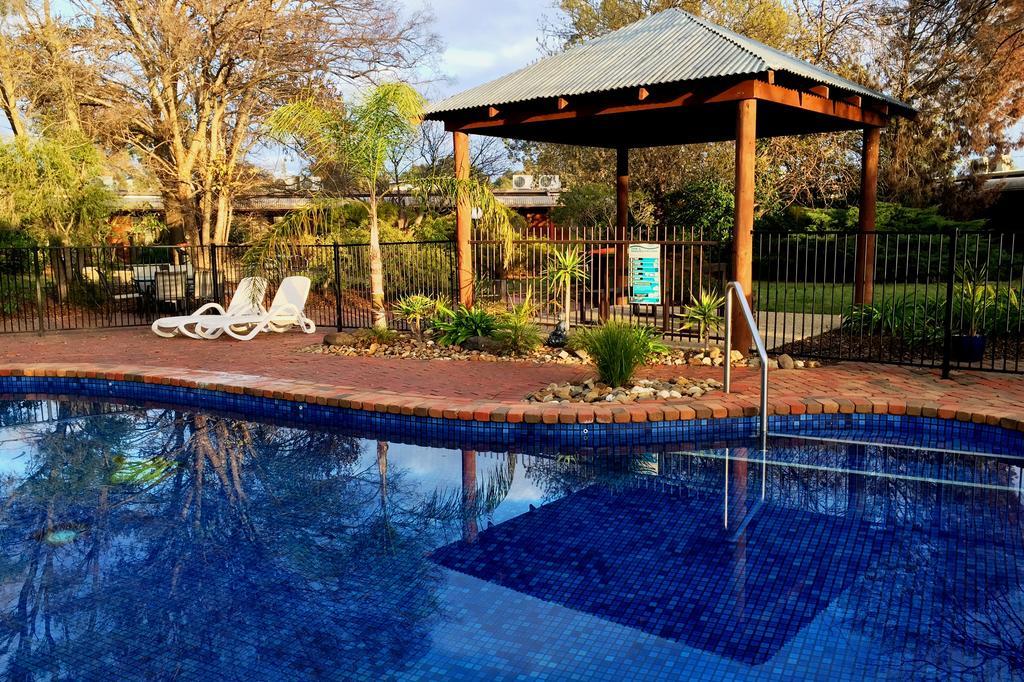 River Country Inn (Adults Only) Моама Екстер'єр фото
